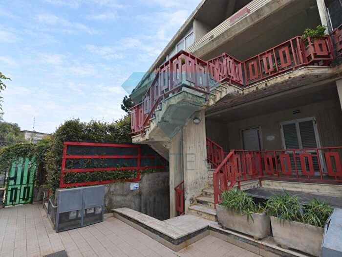 Appartamento quadrilocale in affitto in Via Tre Torri, SantAgata li Battiati