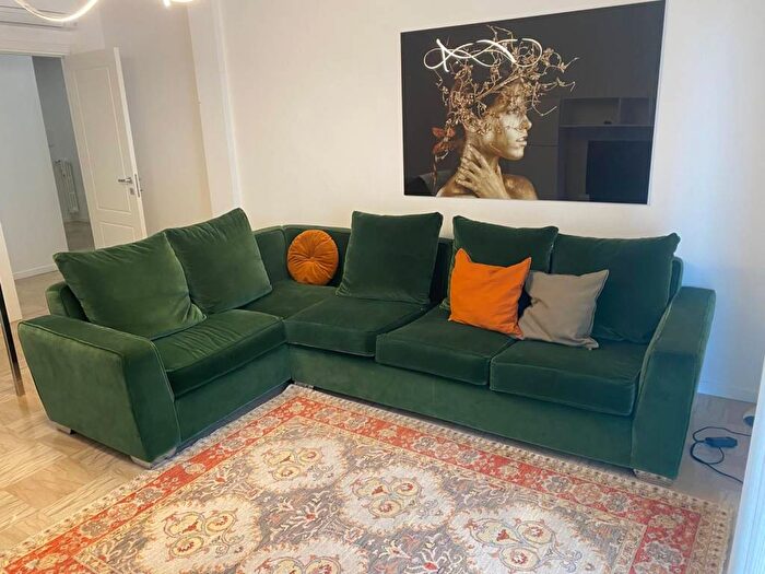 Appartamento quadrilocale in affitto in Viale dellAutodromo, Villaggio Giardino, Modena