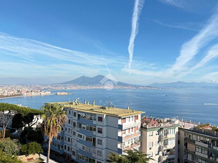 Appartamento quadrilocale in vendita in Via Alessandro Manzoni, Napoli