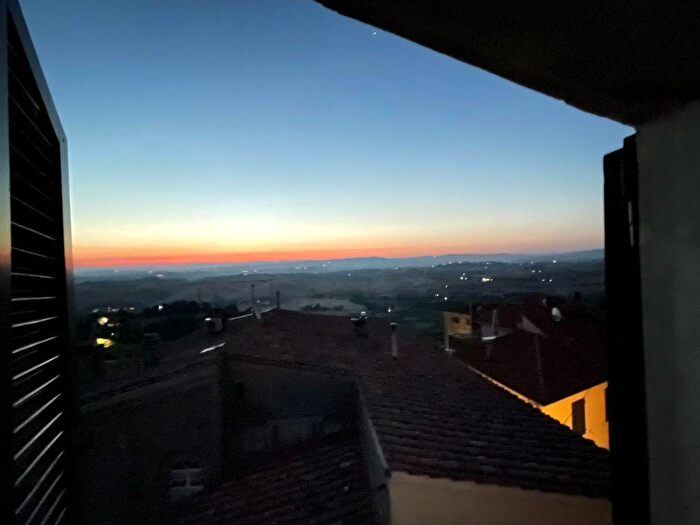 Appartamento con 5 locali in vendita in Chianni