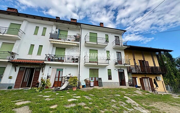 Appartamento bilocale in vendita in Via Freinetto, Coazze