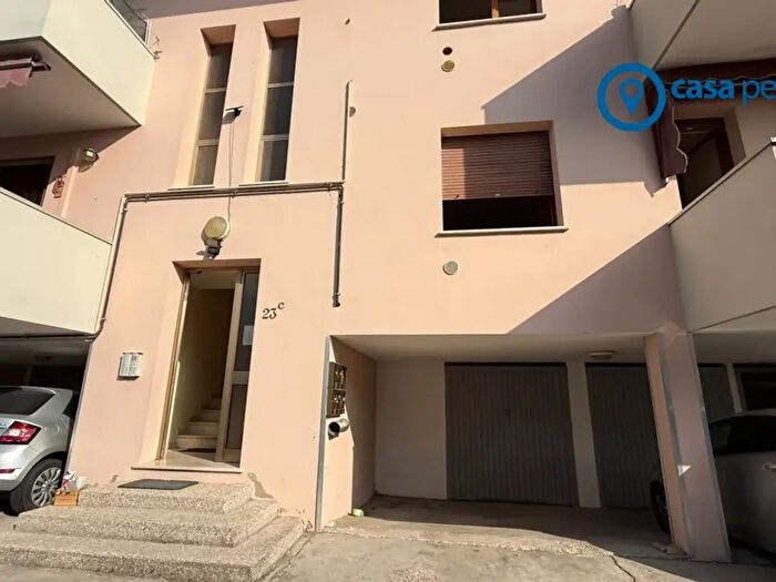 Appartamento trilocale in vendita in Via Dante Gallani C, Rovigo