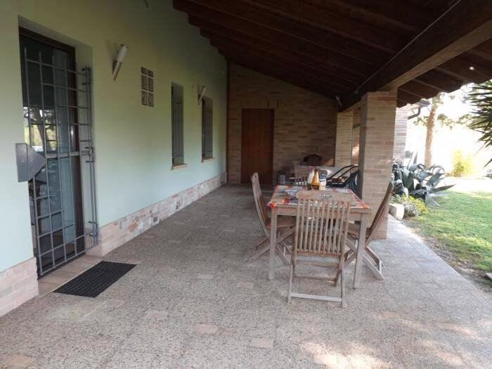 Casa con 8 locali in vendita in Senigallia