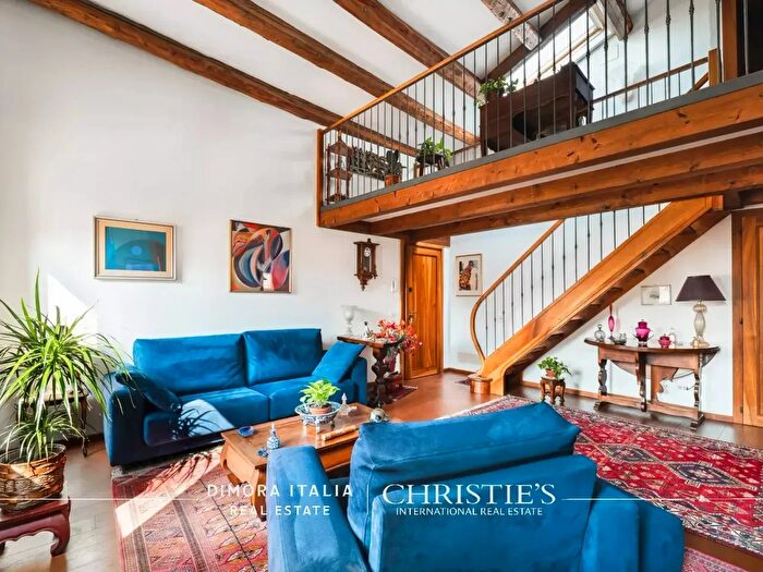 Appartamento con 7 locali in vendita in Venezia