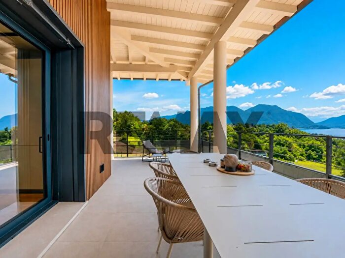 Casa quadrilocale in vendita in Corso Italia, Verbania