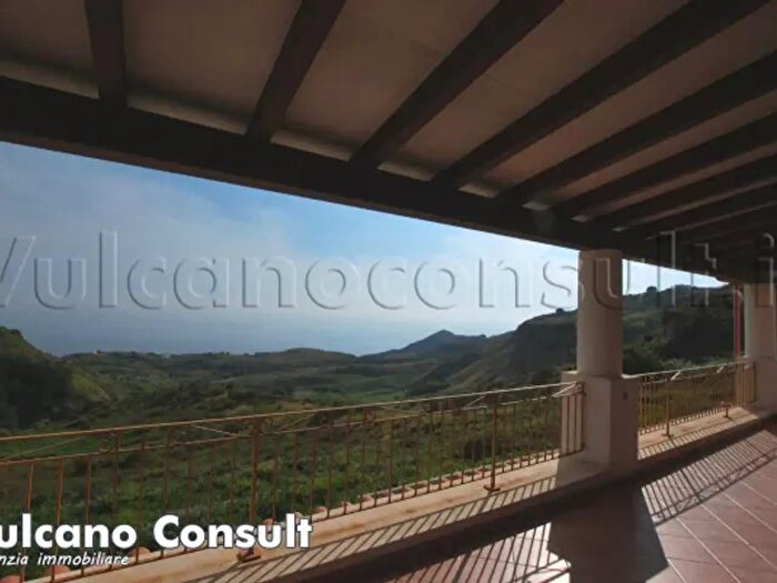 Casa con 5 locali in vendita in Sp, Lipari