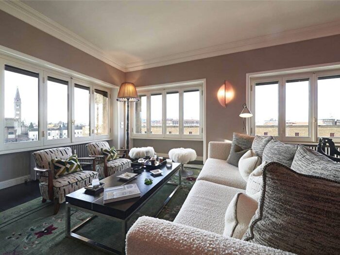 Appartamento quadrilocale in affitto in Fortezza Stazione, Firenze