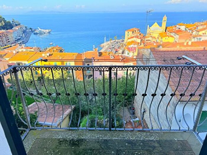 Appartamento trilocale in vendita in Via Monte Suello, Monte Argentario