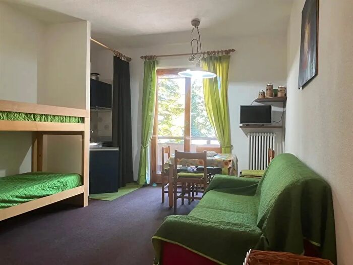 Appartamento monolocale in affitto in Via Ortigara, Cesana Torinese