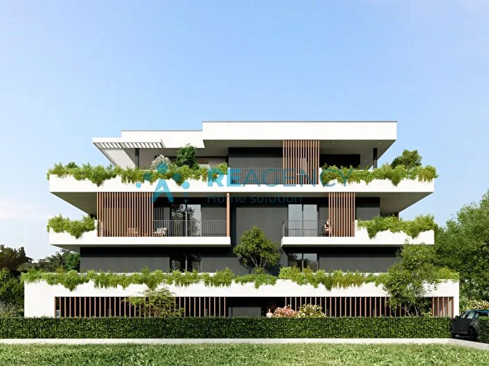 Appartamento trilocale in vendita in Via Battaglione Aosta, Vicenza