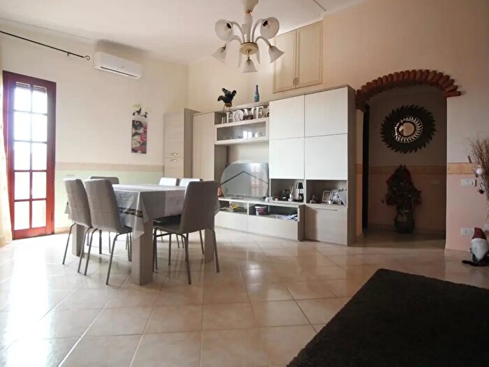 Appartamento bilocale in vendita in Via G Garibaldi, Sinnai