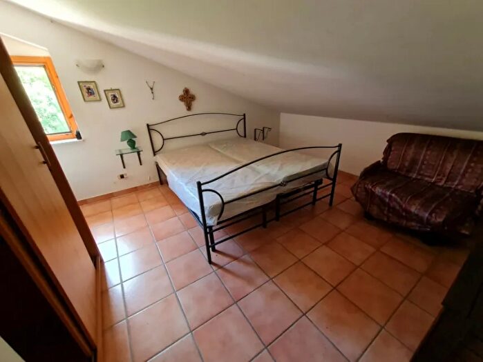 Casa quadrilocale in vendita in Santo Stefano In Aspromonte