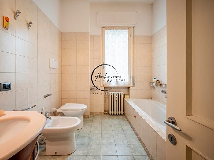 Appartamento quadrilocale in vendita in Reggio Emilia