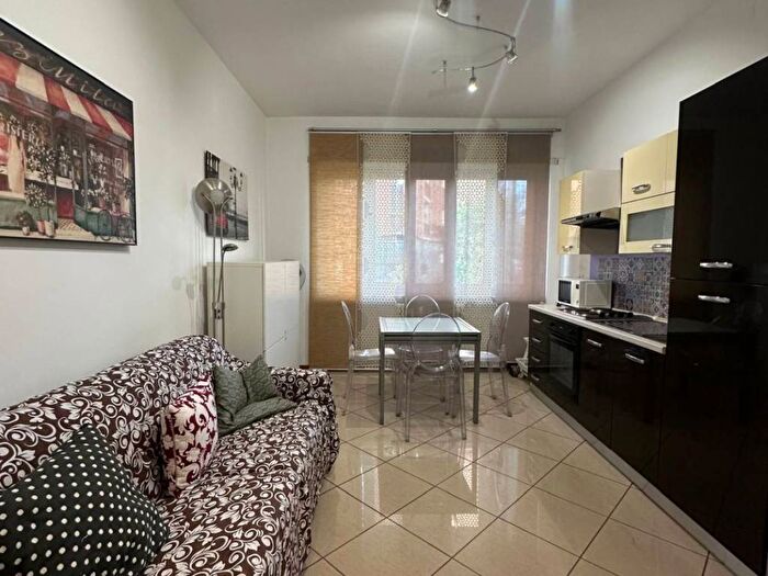 Appartamento monolocale in affitto in Via Caramagna, Nizza Millefonti, Torino