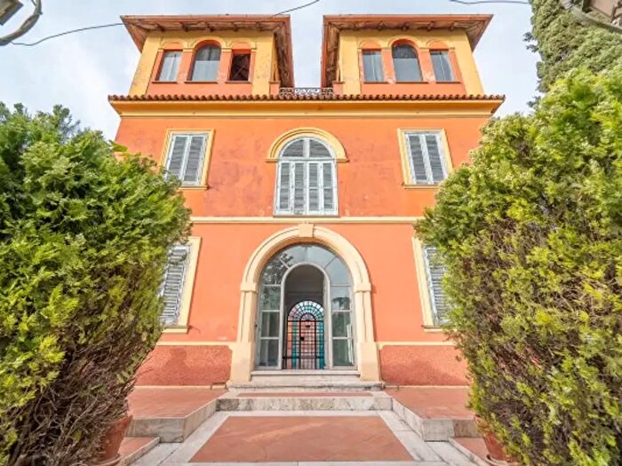 Casa con 5 locali in vendita in Via Anagnina, Roma