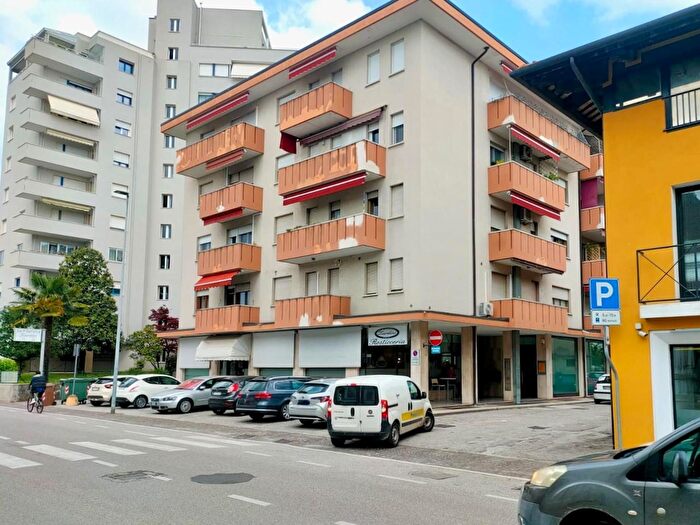 Appartamento con 6 locali in vendita in Spilimbergo