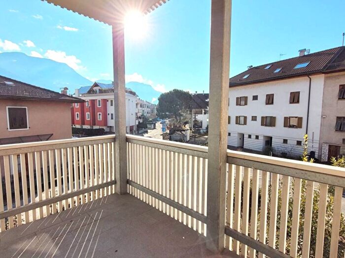 Appartamento quadrilocale in affitto in Laives