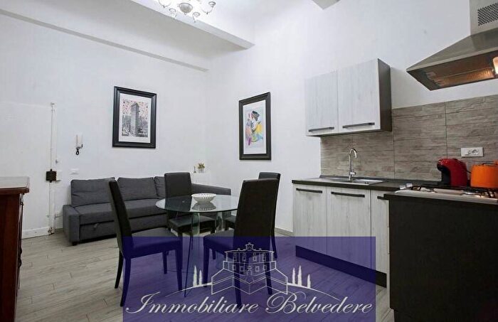 Appartamento trilocale in affitto in Piazza del Carmine, San Frediano, Firenze