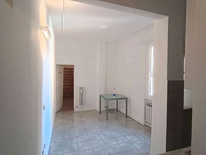 Appartamento bilocale in affitto in Viale delle Provincie, Bologna, Roma