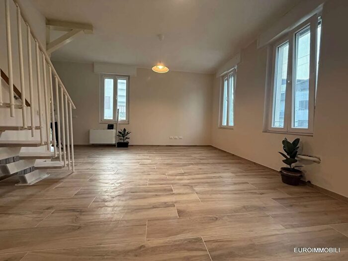 Casa con 5 locali in vendita in Via Quattro Novembre, Traversetolo