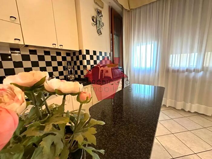Appartamento con 5 locali in vendita in Iulio Masini, Empoli