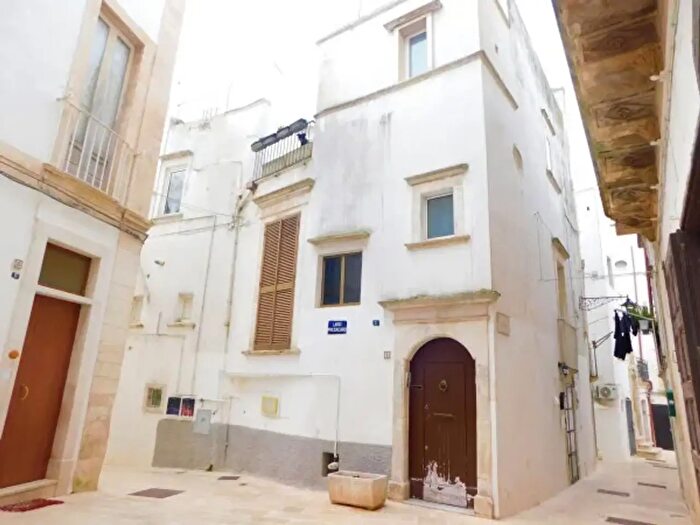 Appartamento quadrilocale in vendita in Largo Presacaro, Martina Franca