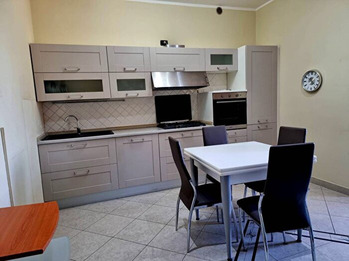 Appartamento trilocale in affitto in Via del Giordano, Po, Cremona