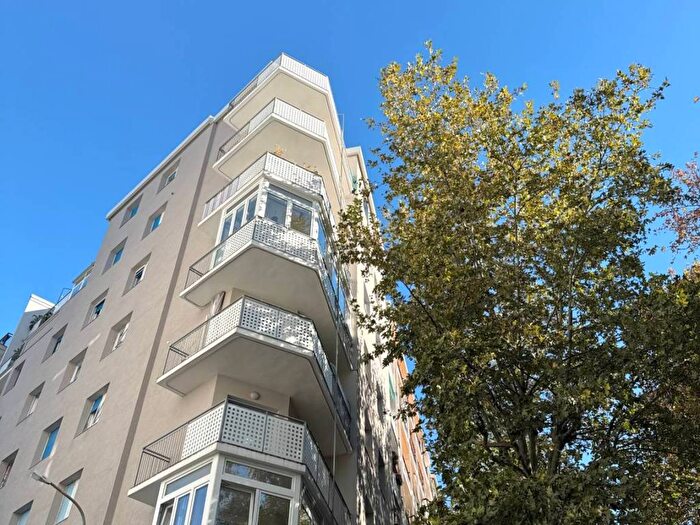 Appartamento bilocale in affitto in Via Antonio Pollaiuolo, Settefontane, Trieste