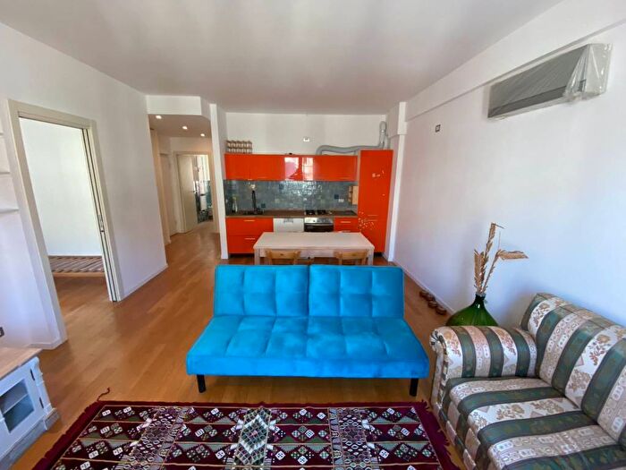 Appartamento trilocale in affitto in Via Casoretto, Casoretto, Milano