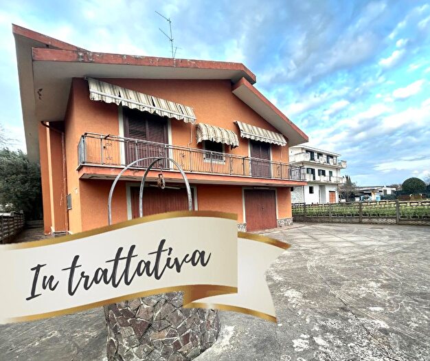 Casa con 7 locali in vendita in Vicinale Prato Sabatino, Anagni