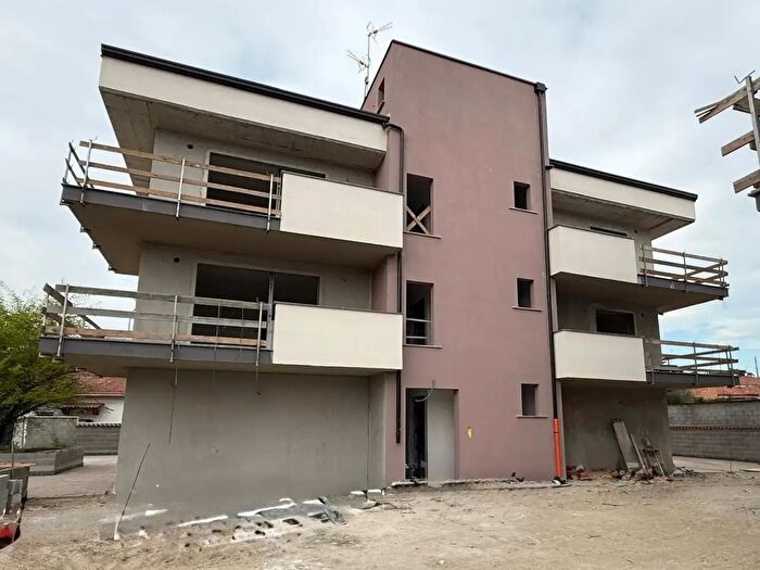 Appartamento trilocale in vendita in Vigevano