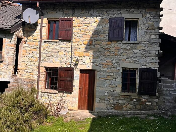 Casa bilocale in vendita in Settesorelle, Vernasca