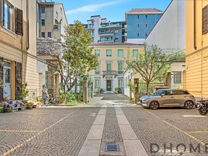 Appartamento trilocale in vendita in Viale Monza, Milano