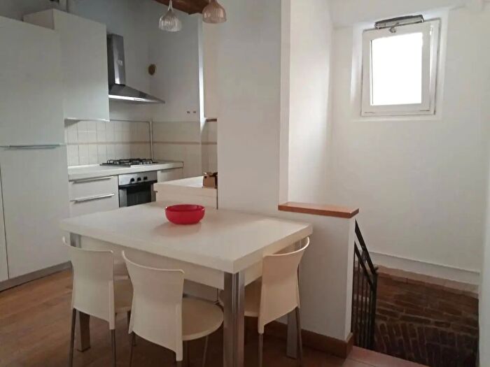 Appartamento trilocale in affitto in delle Lombarde, Siena