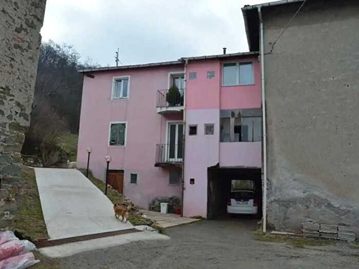 Appartamento con 6 locali in vendita in San Giuseppe Curagnata, Cairo Montenotte