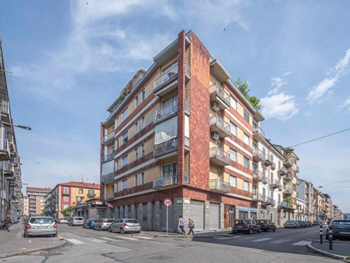 Appartamento bilocale in affitto in Via Leinì, Barriera di Milano, Torino