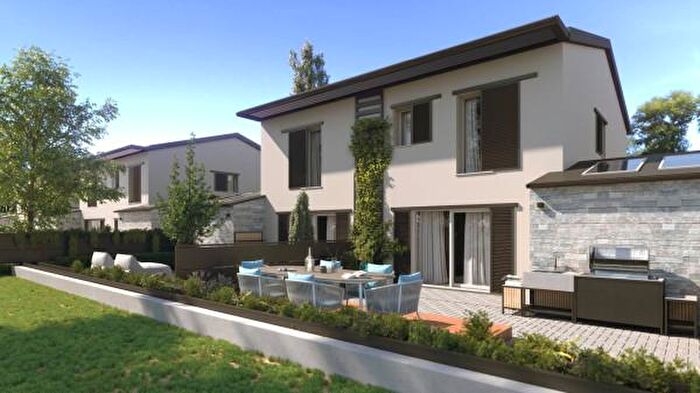 Casa con 5 locali in vendita in Via Pasquale Berghini, Sarzana