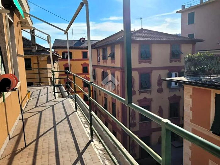 Appartamento bilocale in vendita in Via Fratelli Betti, Rapallo
