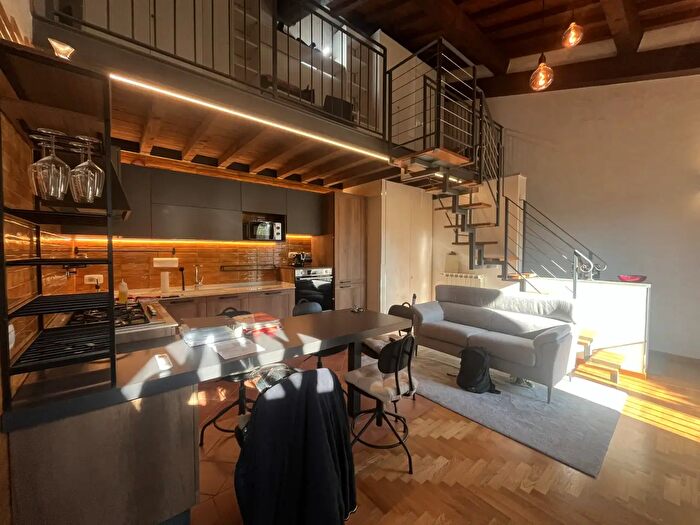 Appartamento bilocale in vendita in Via dell'Agio, Firenze