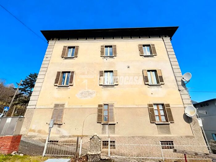 Case in Vendita e in Affitto - 2