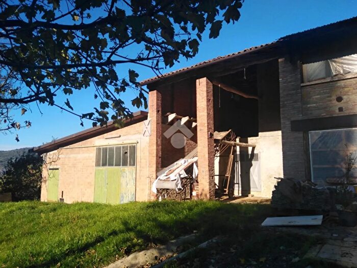 Casa quadrilocale in vendita in Via Sassuolo, Prignano Sulla Secchia