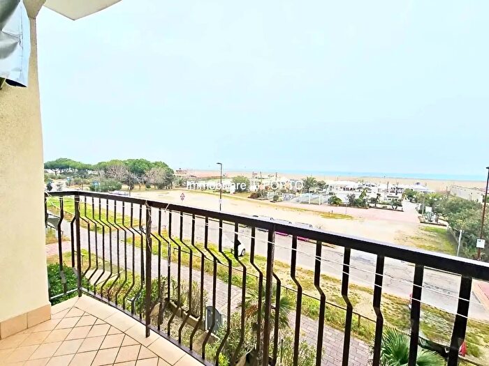 Appartamento trilocale in vendita in Comacchio