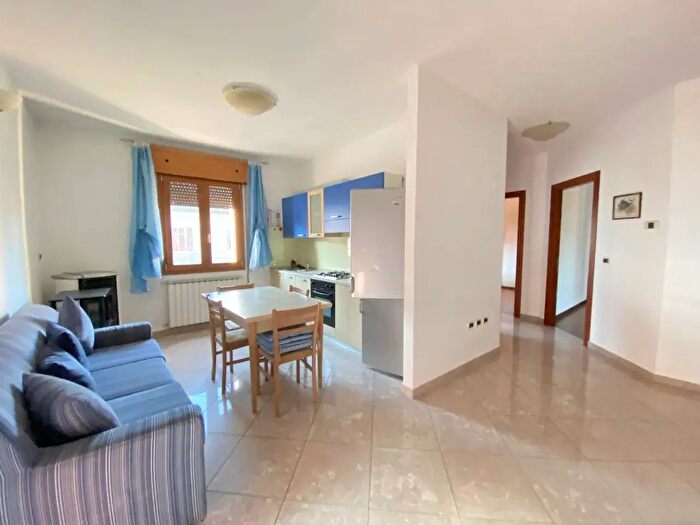 Appartamento quadrilocale in vendita in Via Zara, Porto Viro