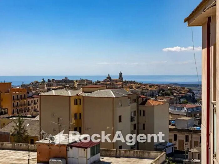 Appartamento quadrilocale in vendita in Via Silvio Paternostro, Catanzaro