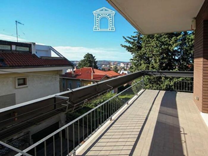 Appartamento quadrilocale in vendita in Vicolo Scaglioni, Trieste