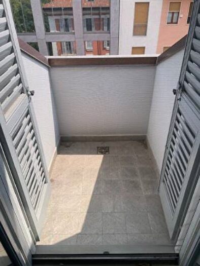 Appartamento bilocale in affitto in Largo Benedetto Cairoli, Cadorna Castello, Milano