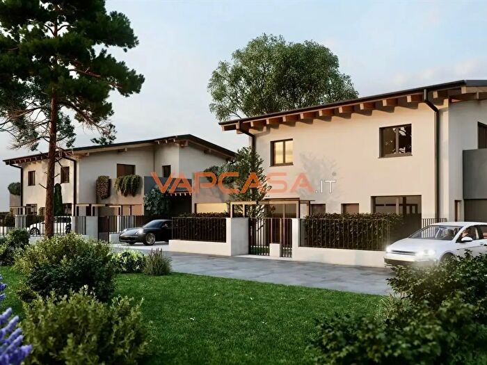 Case in Vendita e in Affitto - 3