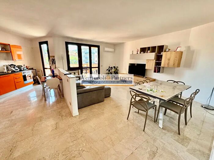 Appartamento trilocale in vendita in Via Giacomo Matteotti, Rezzato