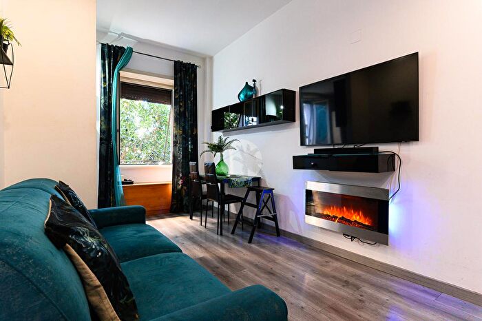 Appartamento bilocale in vendita in Viale dello Scalo San Lorenzo, Roma