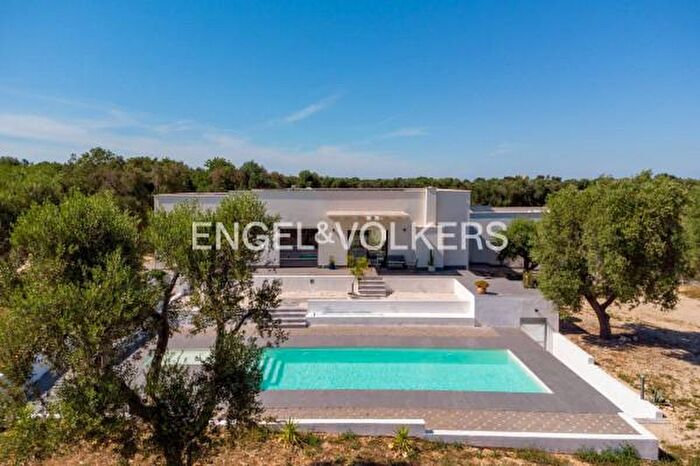 Casa quadrilocale in vendita in Carovigno